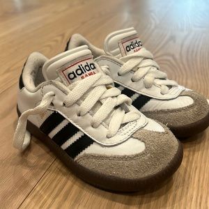 Adidas Samba Classic Kids Low Sneaker Size 8.5 little kid.Unisex.Great condition